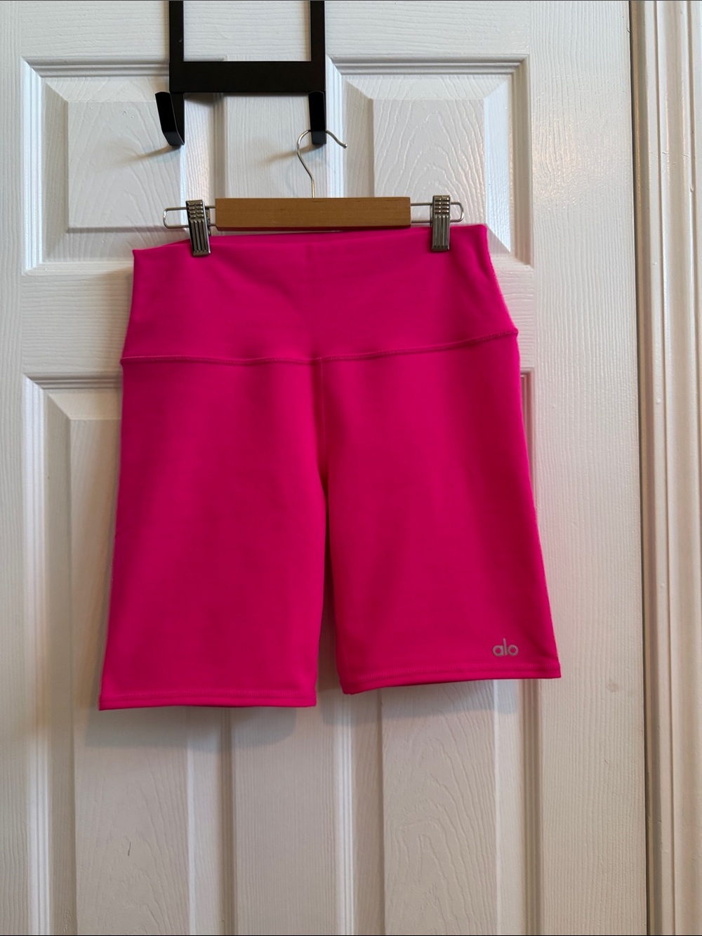 ALO Yoga High-Rise Bike Shorts in Hot Pink